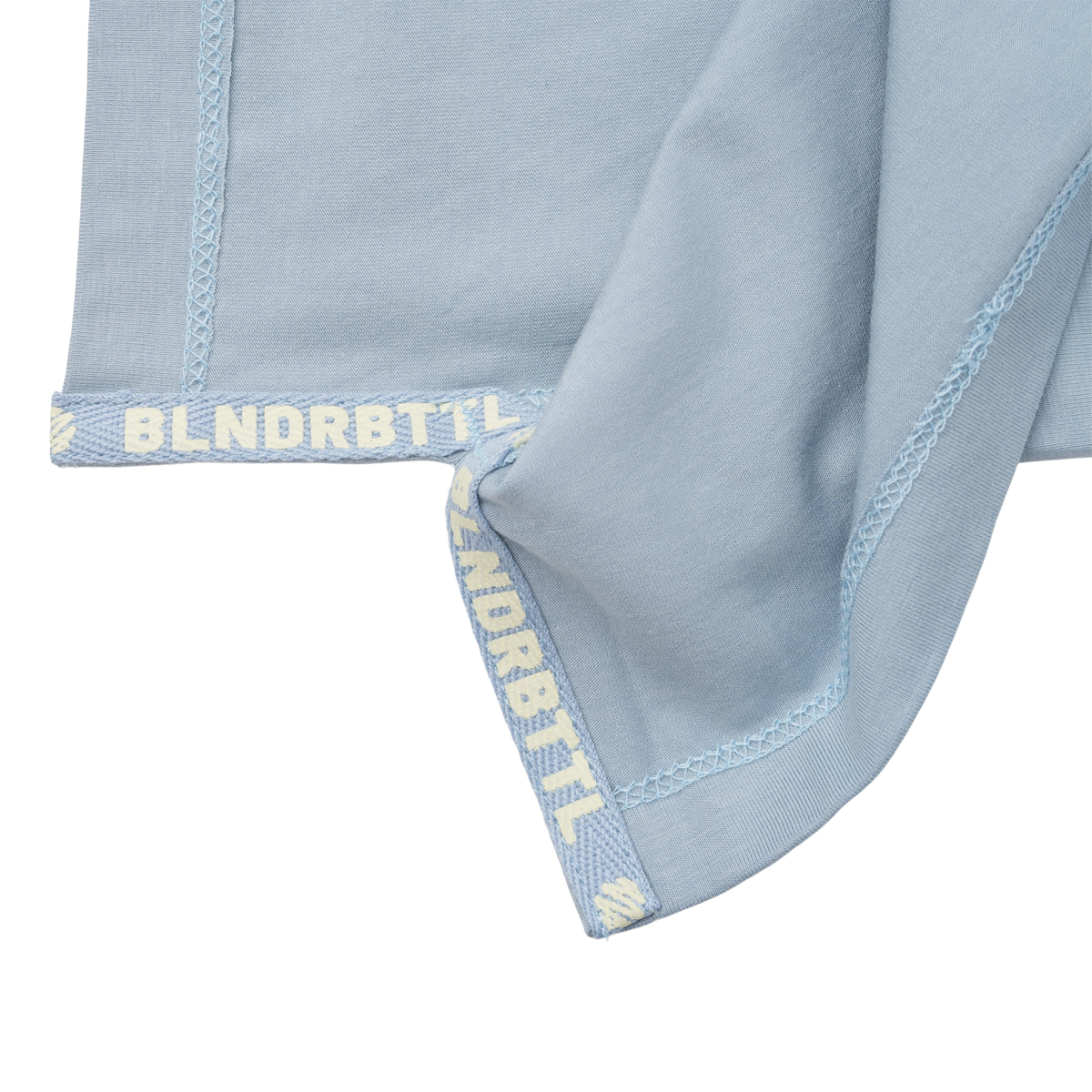 blenderbottle-essential-t-shirt-l0 BB-BlueShirtHem-3.png
